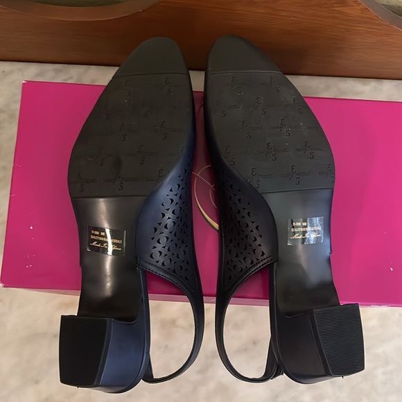 🆕 Easy Street-Navy Pumps-Size-9M - Picture 11 of 12